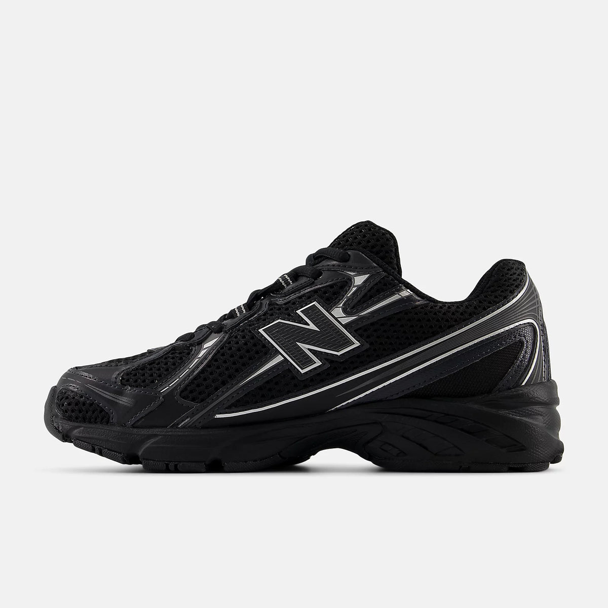 New Balance 740