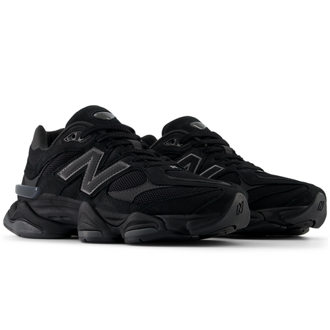 9060 Negro | Castlerock