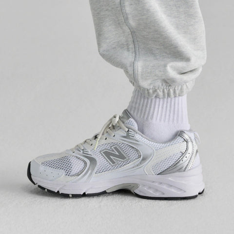 New Balance 530 Blanco Plata MR530EMA