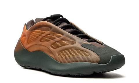 Yeezy 700 V3 Copper Fade