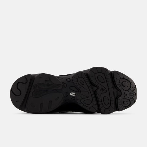 New Balance M1000B Negro total